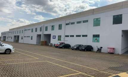 Galpão / Depósito / Armazém para alugar em Iporanga de 1045.49m²