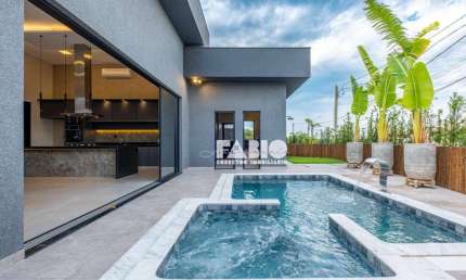 Casa de Condomínio para venda em Parque Residencial Damha Vi de 255.00m² com 3 Quartos, 3 Suites e 4 Garagens