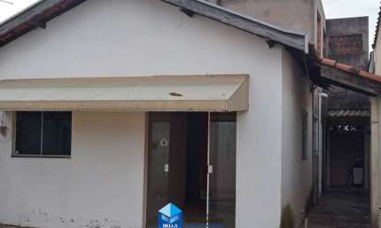 Casa de Condomínio para venda em Lagoa Nova de 92.00m² com 2 Quartos, 1 Suite e 2 Garagens