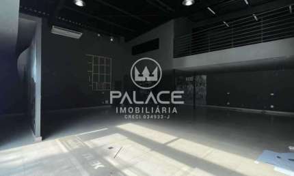 Galpão / Depósito / Armazém para alugar em Alto de 351.00m² com 2 Quartos e 5 Garagens