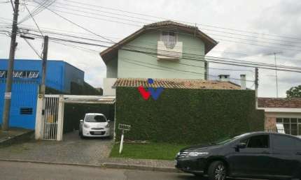 Sobrado para venda em Tarumã de 130.00m² com 3 Quartos, 1 Suite e 3 Garagens
