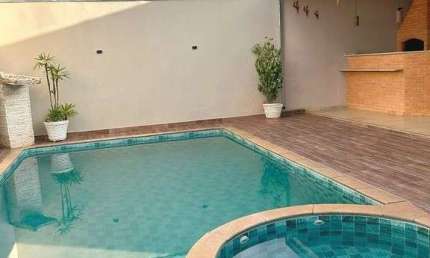 Casa para venda em Parque Residencial Aeroporto de 105.00m² com 2 Quartos e 2 Garagens