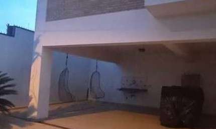 Casa para venda em Vila Paraíso de 253.50m² com 3 Quartos, 1 Suite e 4 Garagens