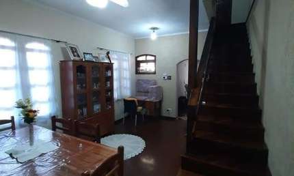 Casa para venda em Vila Camargo de 180.81m² com 3 Quartos, 1 Suite e 2 Garagens