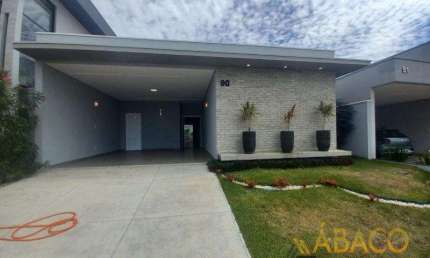 Casa para alugar em Parque Faber Castell I de 170.00m² com 3 Quartos, 3 Suites e 4 Garagens
