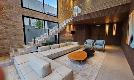 Casa de Condomínio para venda em Residencial E Empresarial Alphaville de 380.00m² com 4 Quartos, 4 Suites e 4 Garagens