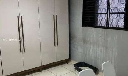 Casa para venda em Vila Alba de 250.00m² com 2 Quartos, 1 Suite e 2 Garagens