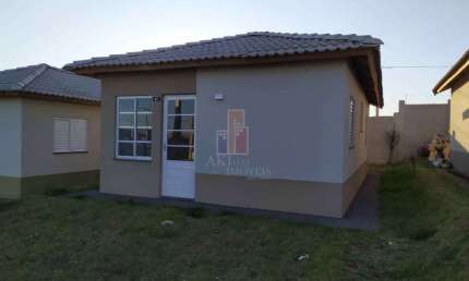 Casa de Condomínio para alugar em Área Rural De Bauru de 45.00m² com 2 Quartos e 2 Garagens