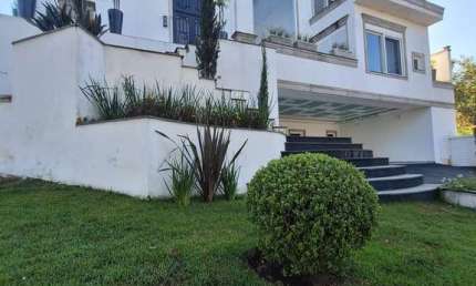 Casa para venda e aluguel em Jardim Aracy de 817.00m² com 4 Quartos, 4 Suites e 11 Garagens
