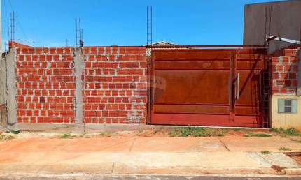 Casa para venda em Residencial Santana de 45.47m² com 2 Quartos e 2 Garagens