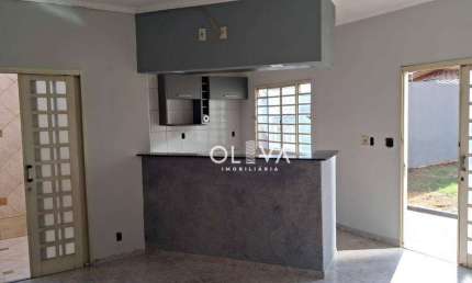 Casa para alugar em Jardim Redentor de 90.00m² com 2 Quartos