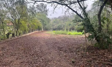 Terreno à venda no Centro, Araçoiaba da Serra 