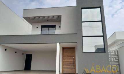Sobrado para venda em Parque Faber Castell I de 202.00m² com 3 Quartos, 3 Suites e 4 Garagens