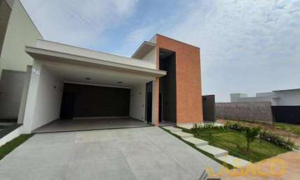 Casa para venda em Parque Faber Castell I de 171.50m² com 3 Quartos, 3 Suites e 4 Garagens