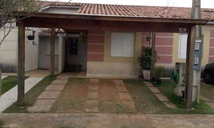 Casa para venda em Jardim Ipanema de 72.00m² com 2 Quartos, 1 Suite e 2 Garagens