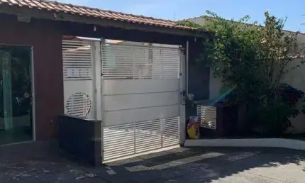 Casa para venda em Vila Correa de 148.00m² com 3 Quartos, 1 Suite e 3 Garagens