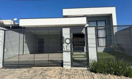 Casa para venda em Jardim Santa Helena de 161.00m² com 3 Quartos, 1 Suite e 2 Garagens