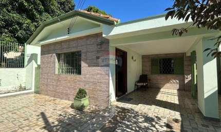 Prédio Comercial para alugar em Centro de 177.00m² com 3 Quartos e 3 Garagens