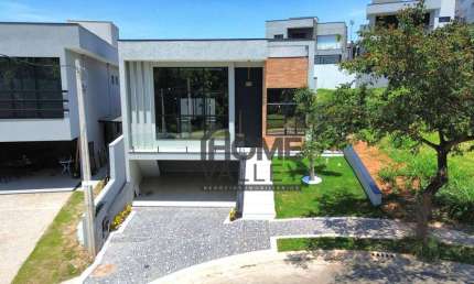 Casa de Condomínio para venda em Residencial Glarus de 275.00m² com 3 Quartos, 3 Suites e 5 Garagens