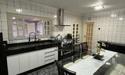 Casa para venda em Jardim Centenário de 153.00m² com 3 Quartos, 1 Suite e 3 Garagens