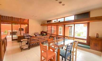 Casa de Condomínio para venda em Botafogo de 262.00m² com 5 Quartos, 3 Suites e 1 Garagem
