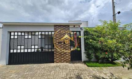 Casa para venda em Jardim Chapadão de 206.00m² com 3 Quartos, 1 Suite e 4 Garagens