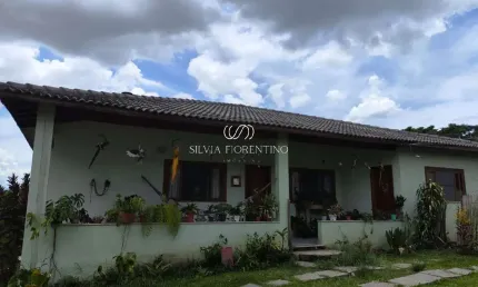Casa para venda em Granjas Rurais Reunidas São Judas Tadeu de 1875.00m² com 4 Quartos, 2 Suites e 2 Garagens