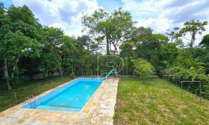 Casa de Condomínio para venda em Granja Viana de 400.00m² com 4 Quartos, 2 Suites e 6 Garagens