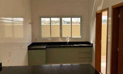 Casa de Condomínio para venda em Jardim Primavera de 122.00m² com 2 Quartos, 1 Suite e 2 Garagens