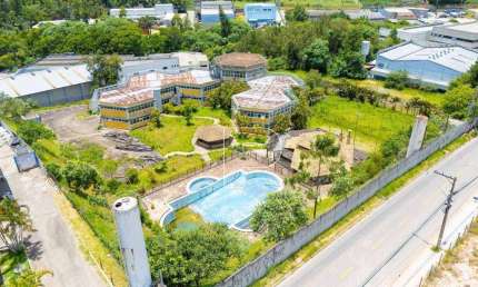 Prédio Comercial para venda e aluguel em Cotia de 3500.00m² com 60 Garagens