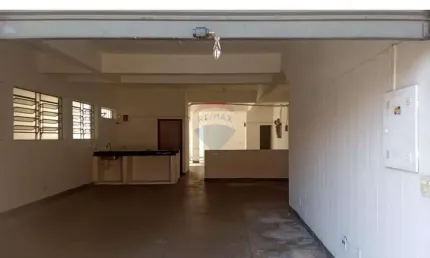 Galpão / Depósito / Armazém para alugar em Vila Santa Catarina de 178.00m² com 3 Garagens