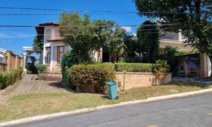 Casa de Condomínio para venda em Granja Viana - Nova Higienópolis de 307.00m² com 4 Quartos, 4 Suites e 4 Garagens