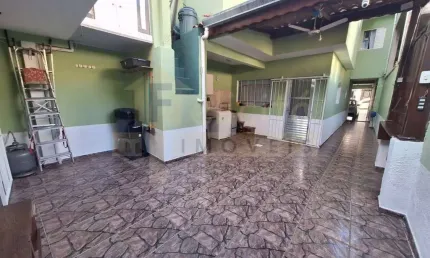 Casa para venda em Parque Dos Camargos de 184.00m² com 3 Quartos, 1 Suite e 2 Garagens