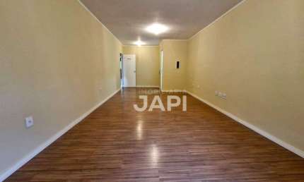 Sala Comercial para alugar em Vila São João Batista de 33.00m²