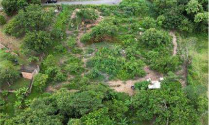 Terreno para venda em Jardim Santa Edwirges de 1620.00m²