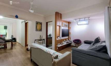 Casa para venda em Jardim Rubi de 235.00m² com 4 Quartos, 3 Suites e 2 Garagens