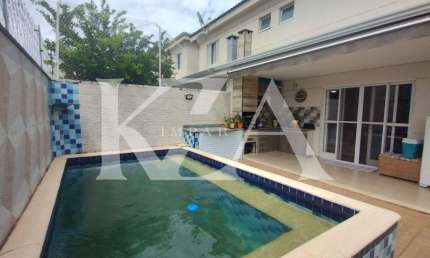 Casa para venda em Medeiros de 150.00m² com 3 Quartos, 1 Suite e 2 Garagens