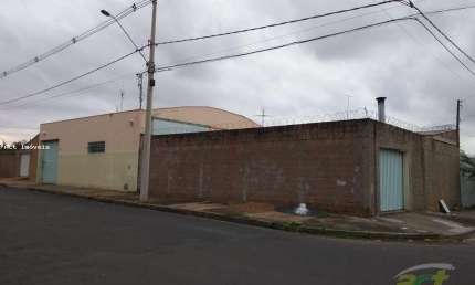 Sala comercial à venda na Rua Presidente Costa e Silva, Vila Alba, Araçatuba