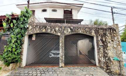 Casa para venda em Jardim Peri Peri de 189.00m² com 4 Quartos, 2 Suites e 2 Garagens