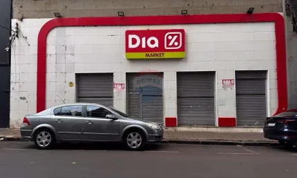 Galpão / Depósito / Armazém para alugar em Vila Seixas de 713.30m²