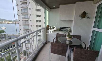 Apartamento para venda em Ponta Da Praia de 199.00m² com 3 Quartos, 3 Suites e 3 Garagens