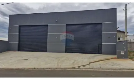 Galpão / Depósito / Armazém para alugar em Jardim Igaçaba de 278.22m² com 4 Garagens