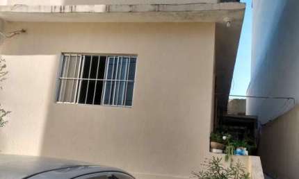 Sobrado para venda em Centro de 175.00m² com 3 Quartos e 2 Garagens