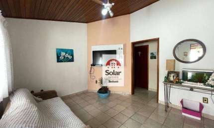 Casa para venda em Jardim Russi de 90.00m² com 4 Quartos