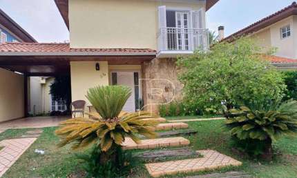 Casa de Condomínio para venda em Granja Viana de 194.00m² com 4 Quartos, 2 Suites e 2 Garagens