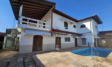 Casa para venda em Vila Oliveira de 500.00m² com 6 Quartos, 3 Suites e 5 Garagens