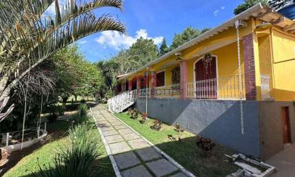 Fazenda / Sítio para venda em Jardim Aracy de 450.00m² com 4 Quartos, 4 Suites e 25 Garagens