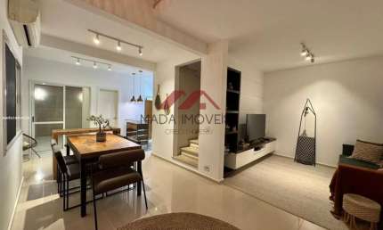 Casa de Condomínio para venda em Vila Oliveira de 180.00m² com 3 Quartos, 1 Suite e 2 Garagens