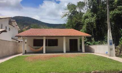 Casa para venda em Mar Verde de 172.00m² com 3 Quartos, 1 Suite e 4 Garagens