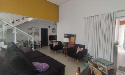 Sobrado para venda em Parque Residencial Nazaré de 355.98m² com 4 Quartos, 4 Suites e 3 Garagens